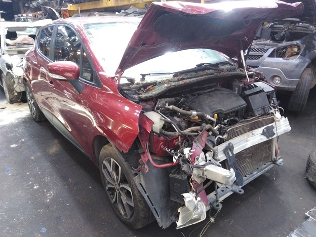 MAZA Renault CLIO 2016 USADO